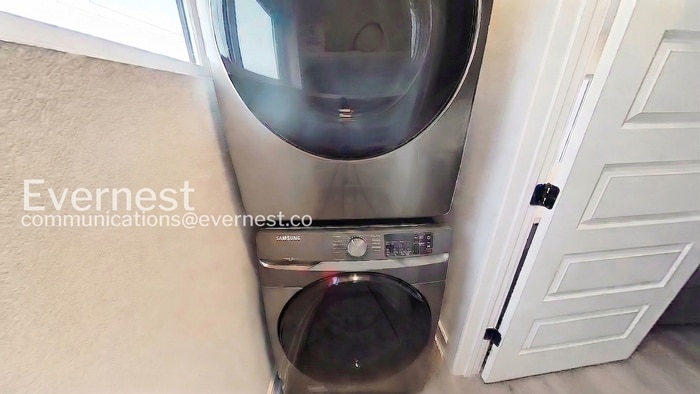 Building Photo - 2220 Webberville Rd