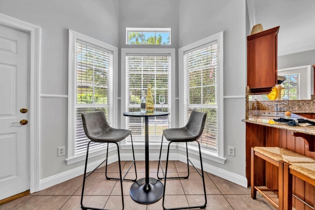 Building Photo - 257 Leaning Pines Loop