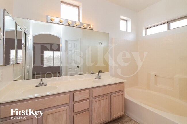 Building Photo - 13171 W Gelding Cir