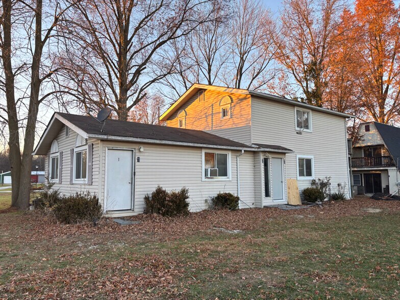 Primary Photo - 36564 Bismark Rd