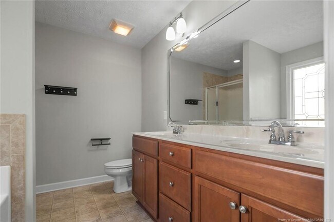 Building Photo - 2105 Calista Cir