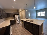 Building Photo - 4440 - 4450 S 26th St