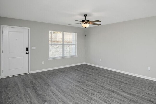 Building Photo - Celebrate Spring in Style:  Brand New Construction Home for Lease!