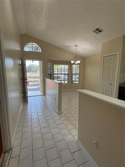 Building Photo - 776 Wolf Creek Ct