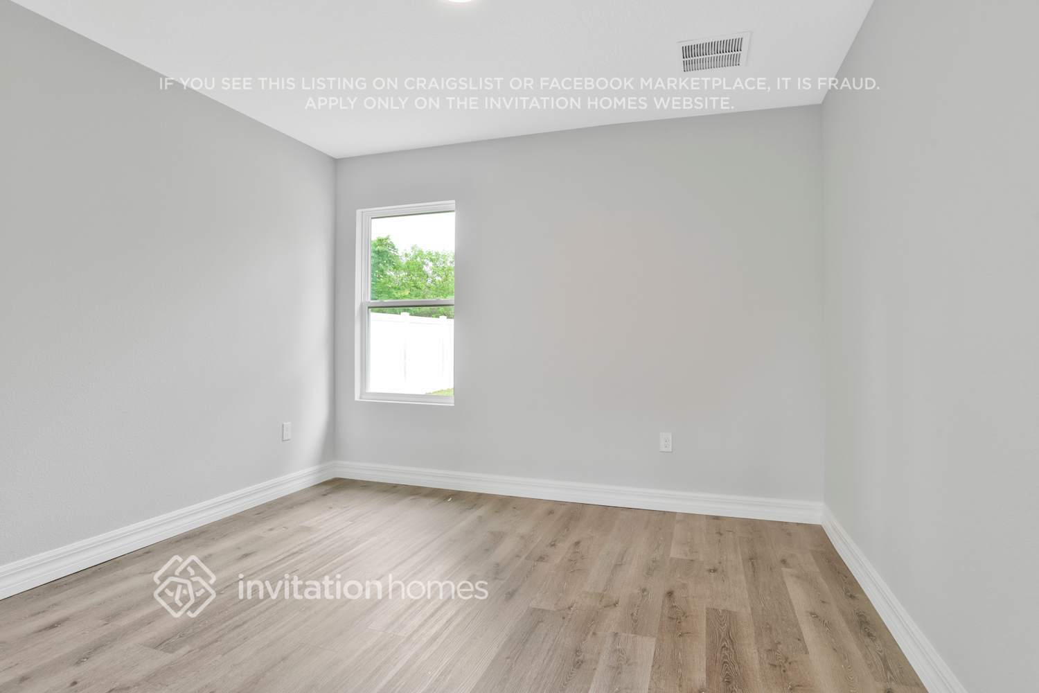 Building Photo - 7642 Coot St