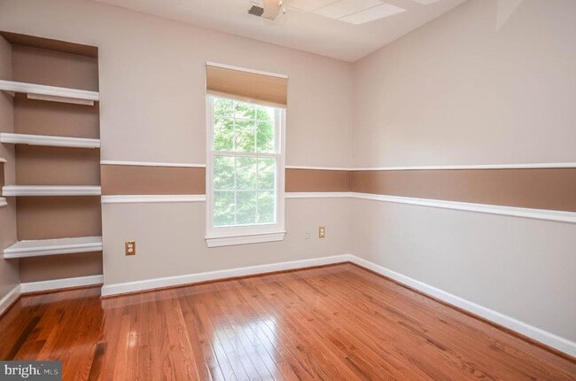 Building Photo - 13776 Lambertina Pl