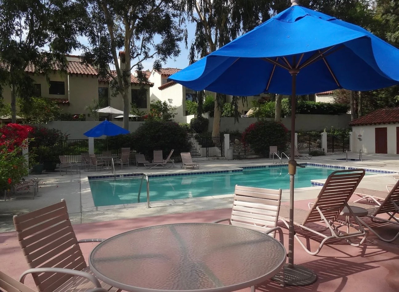 Community Pool - 500 Garfield Ave