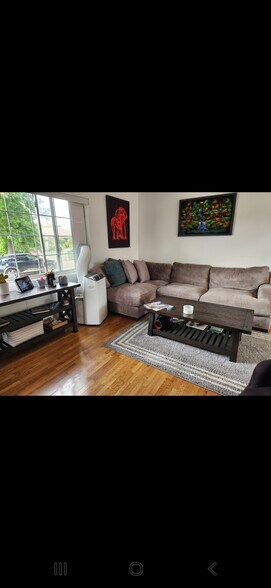 Building Photo - 12426 Verdi St