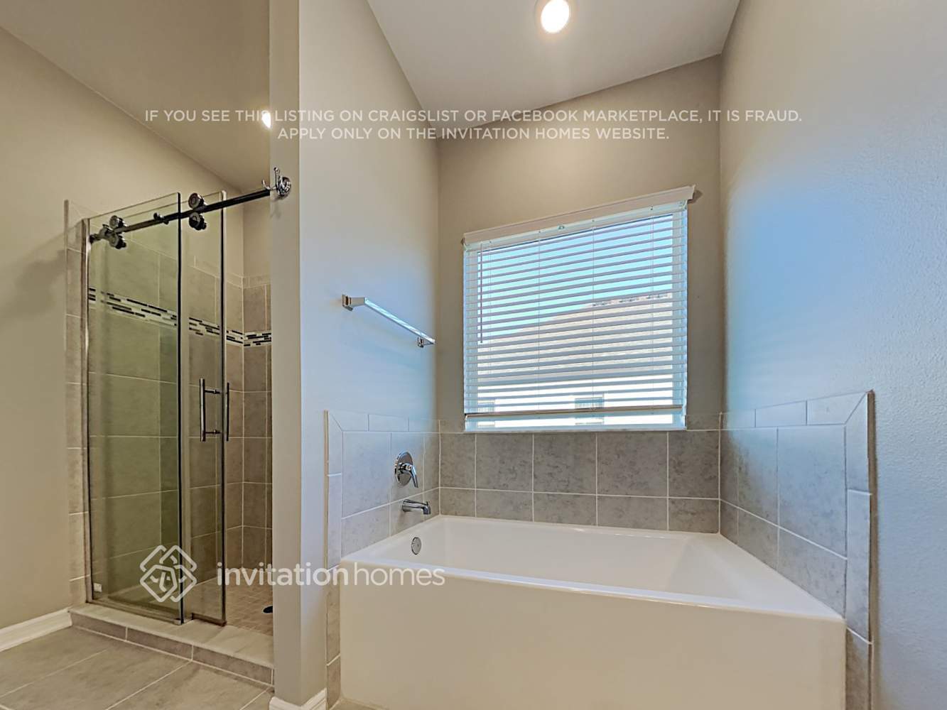 Building Photo - 12449 Brick Cobblestone Dr
