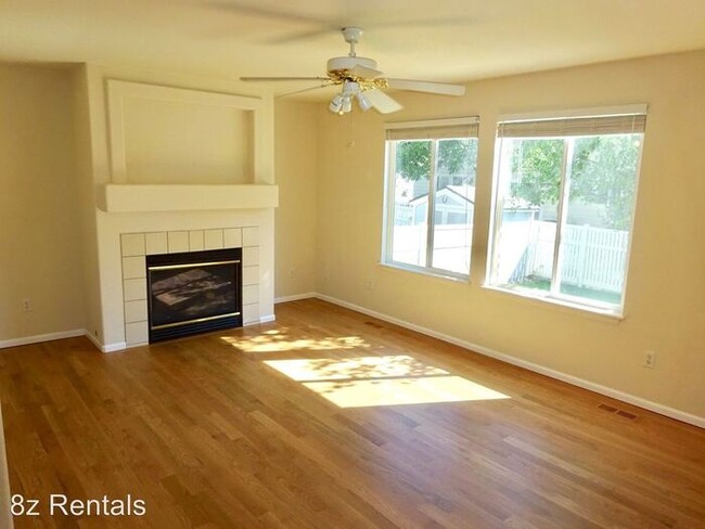 Building Photo - Beautiful Arvada 3 Bedroom, 3 bath 2-Story...