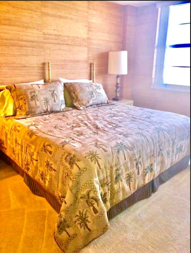 Building Photo - 2121 N Ocean Blvd