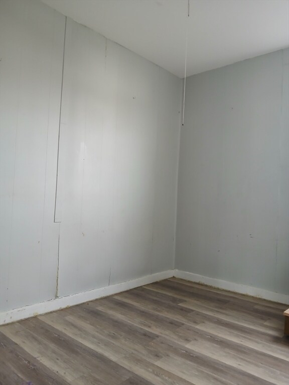 Building Photo - 137 5th St