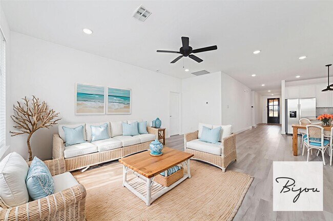 Primary Photo - 2232 Sonder Shr Dr