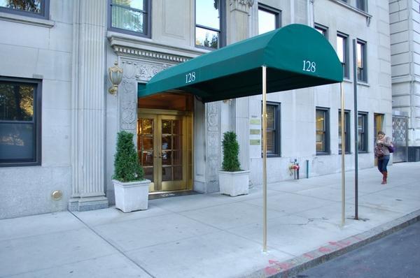 Building Photo - 1 bedroom in NEW YORK NY 10019
