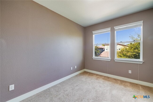 Building Photo - 2205 Capulet St