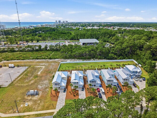 Building Photo - 508 Lyndell Ln