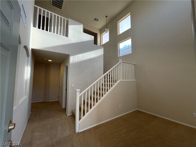 Building Photo - 417 Colorful Rain Ave