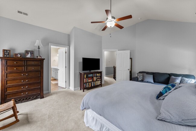 Building Photo - Newly built and beautiful property located...