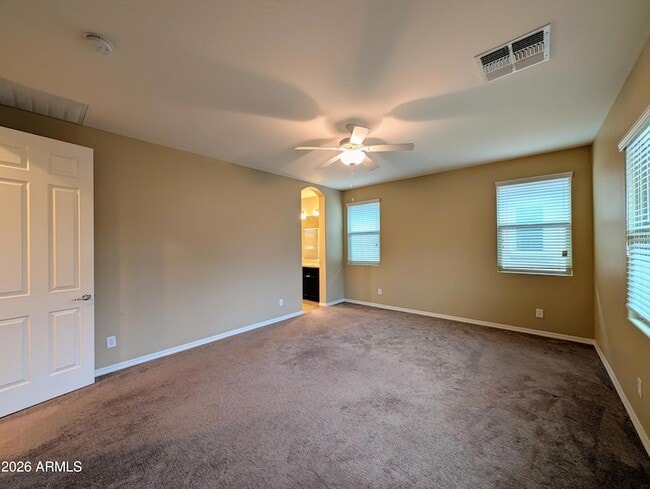 Building Photo - 923 S Osborn Ln