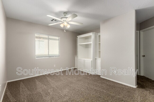 Building Photo - 28406 N Epidote Dr