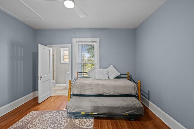 Building Photo - RENTAL HOME 3BD/2BTH