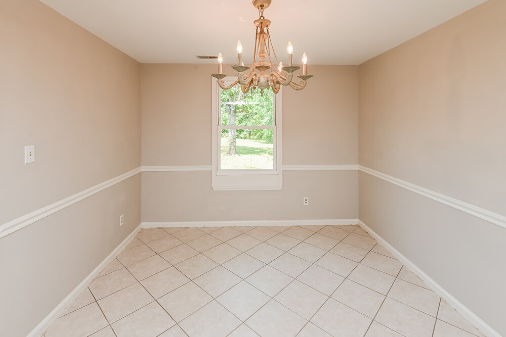 Building Photo - 3204 Old House Cir