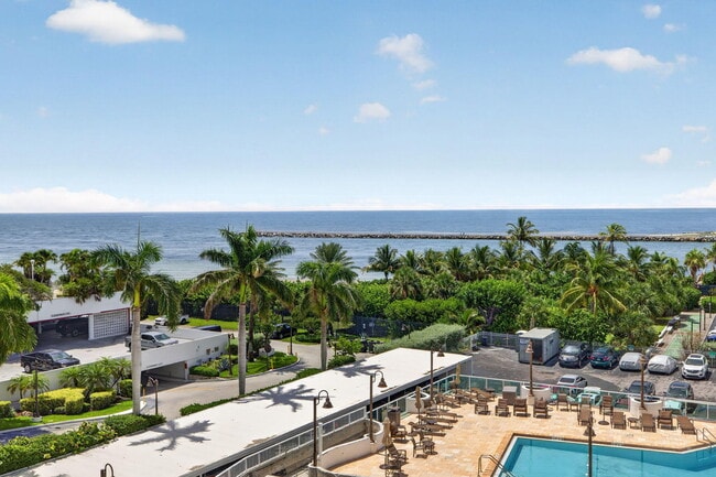 Building Photo - 2000 S Ocean Dr
