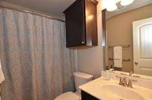 Building Photo - 104 Tom Kite Dr