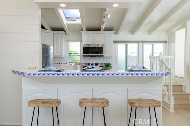 Building Photo - 1225 Gaviota Dr