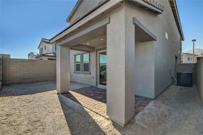 Building Photo - 1498 Marsh Bird St