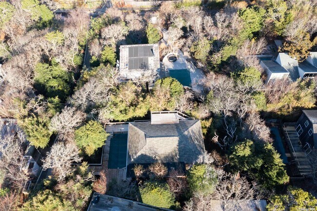 Building Photo - 317 Sky Walk