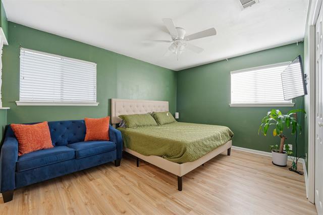 Building Photo - 802 Buckingham Pl