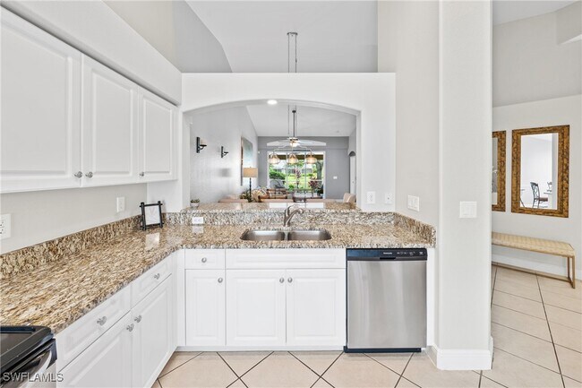 Building Photo - 8100 Ibis Cove Cir
