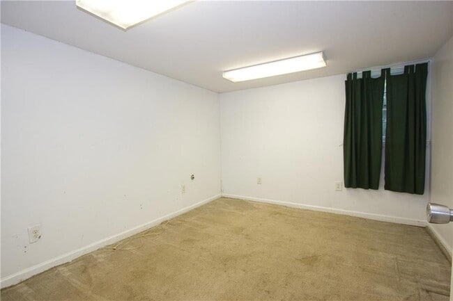 Building Photo - 1835 Lawrenceville Hwy