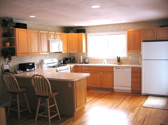 Building Photo - 4 Good Hope Ln