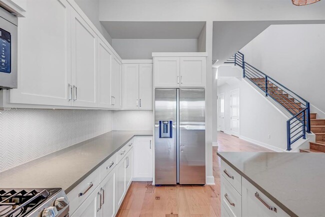 Building Photo - 6401 Keegans Dr