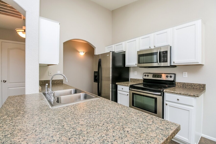 Building Photo - 29420 N Blackfoot Daisy Dr