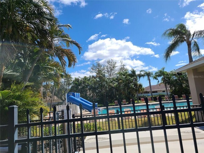 Building Photo - 6122 39th Ct E