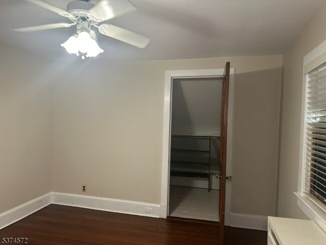 Building Photo - 90 Washington St