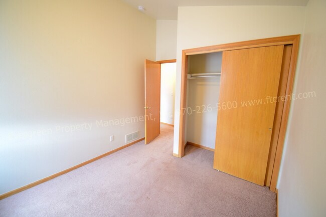 Building Photo - 648 Brewer Dr