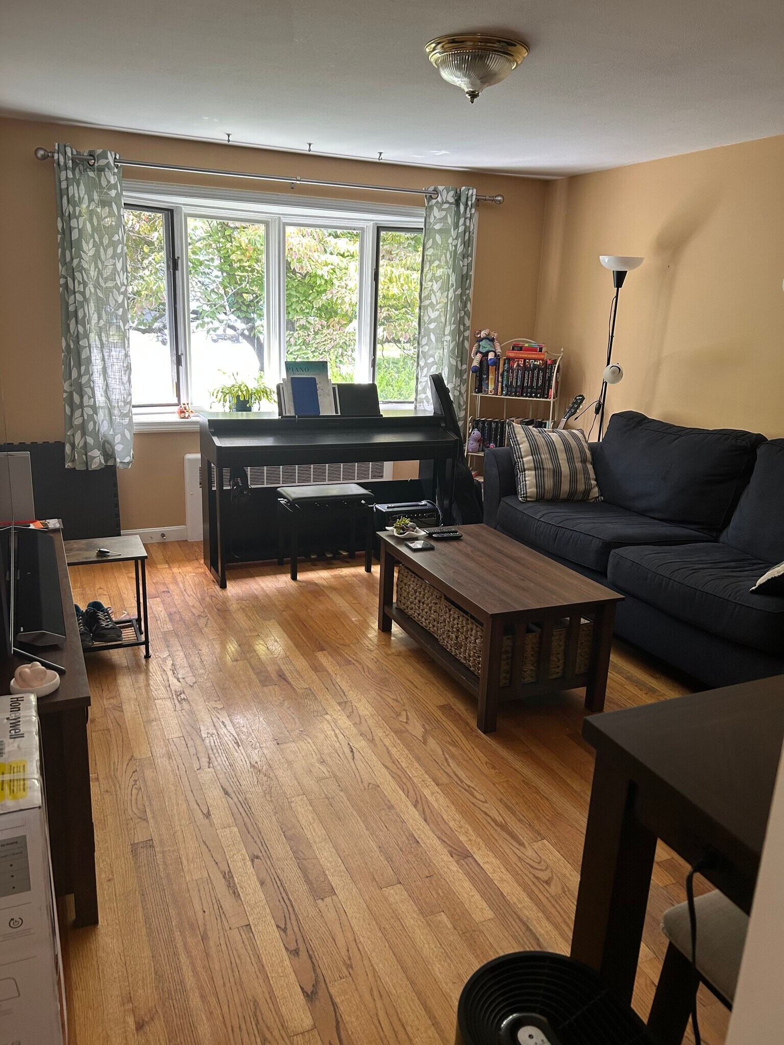 Building Photo - 6 Eliot Rd