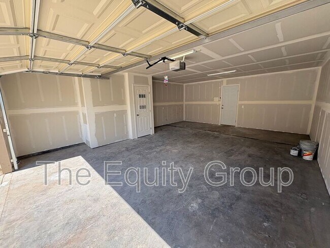 Building Photo - 1473 E Ben Franklin Ave