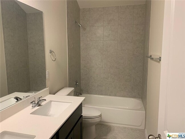 Building Photo - 161 Gray Wolf Dr