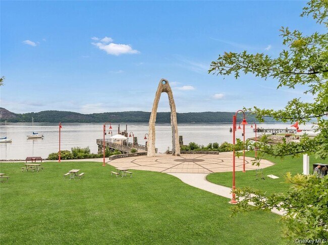 Building Photo - 56 S Highland Ave