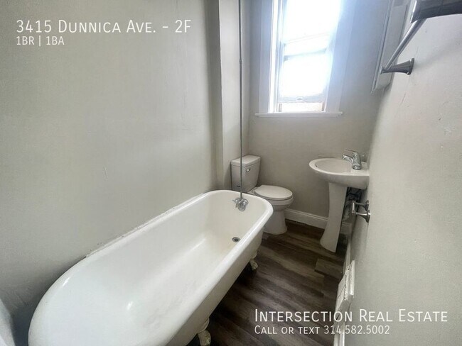 Building Photo - 3415 Dunnica Ave