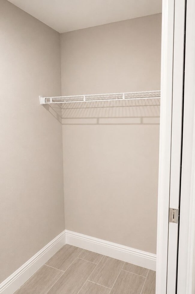 Building Photo - 16341 Dublin Cir
