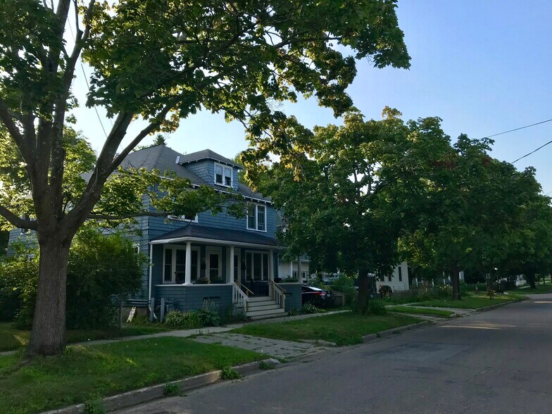 Building Photo - 55 Blodgett St