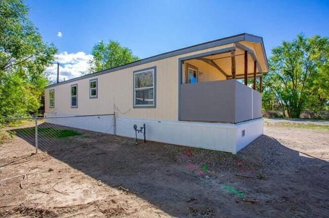 Building Photo - Charming East Grand Junction Home with Space, Comfort & Convenience