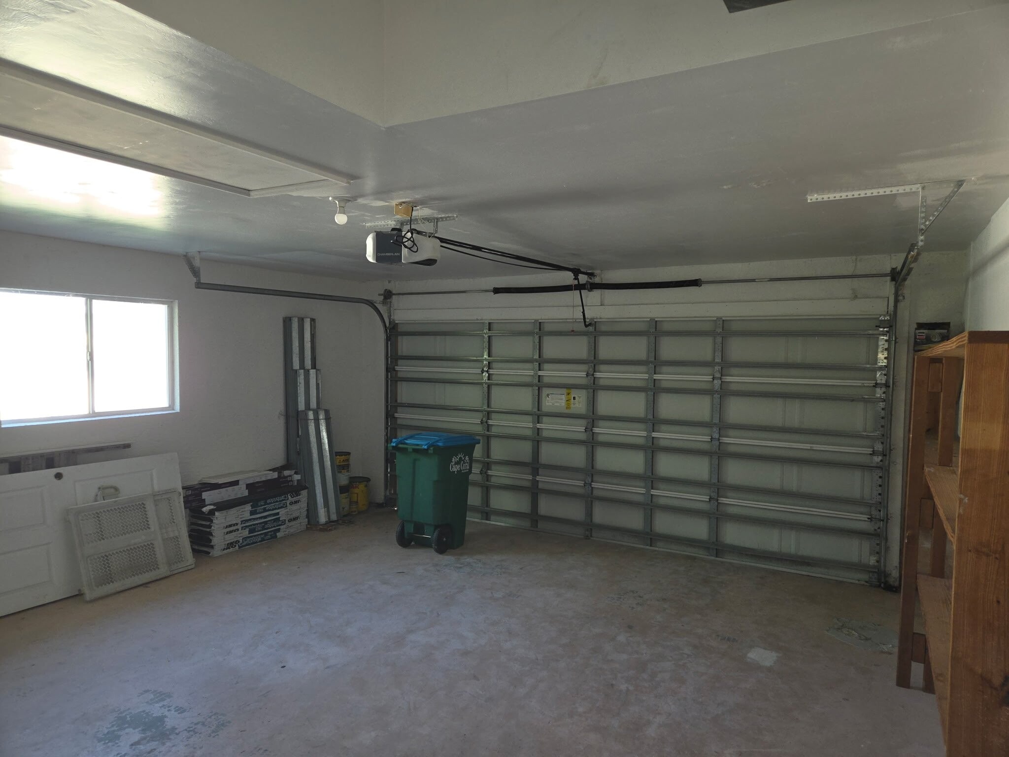 Building Photo - 1816 SW 38th Terrace