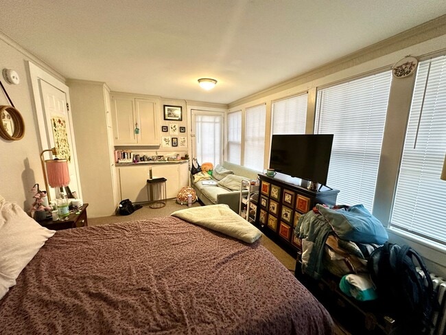 Building Photo - 314 North St